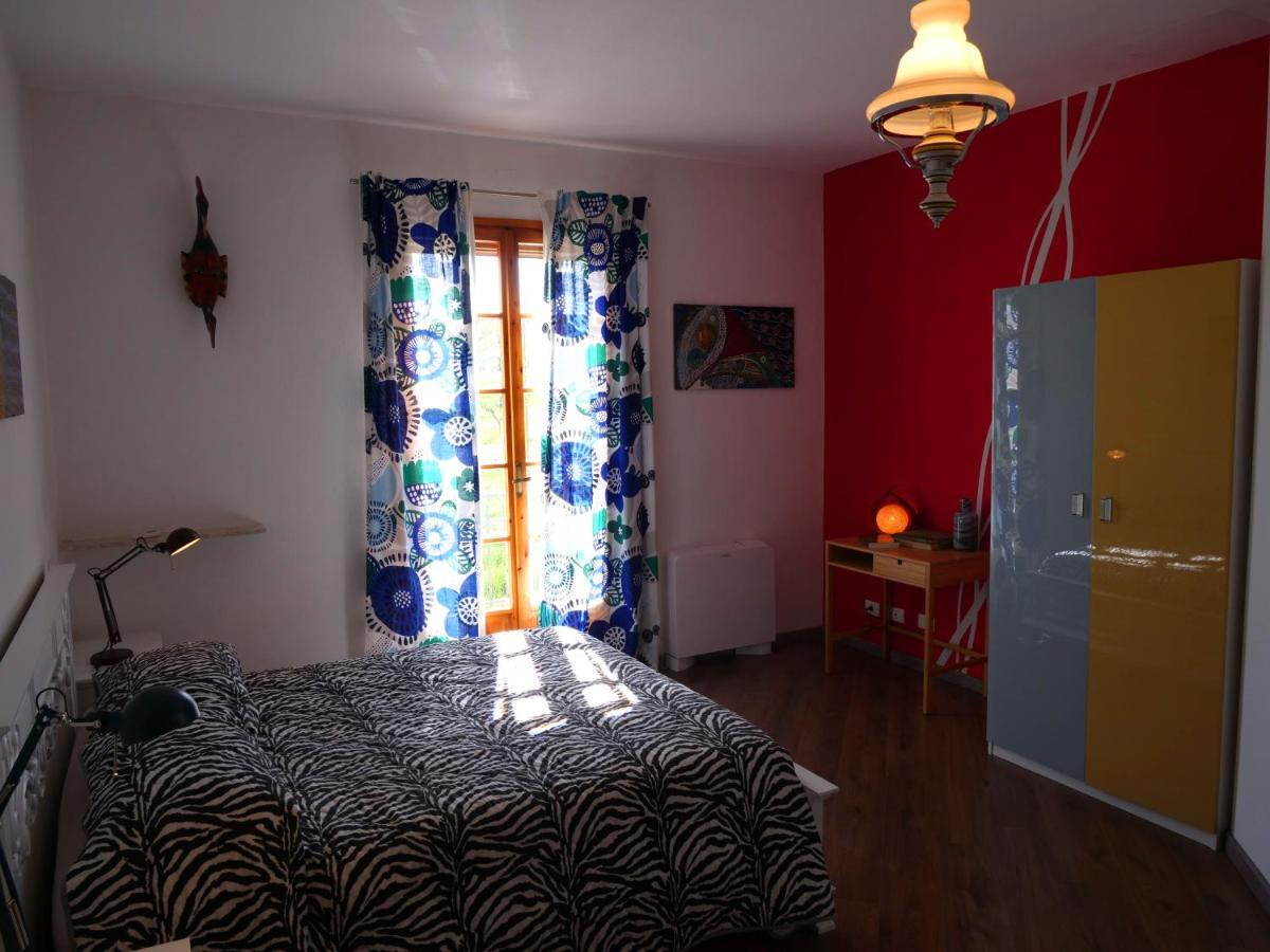 B&B Des Artistes Borzano Extérieur photo